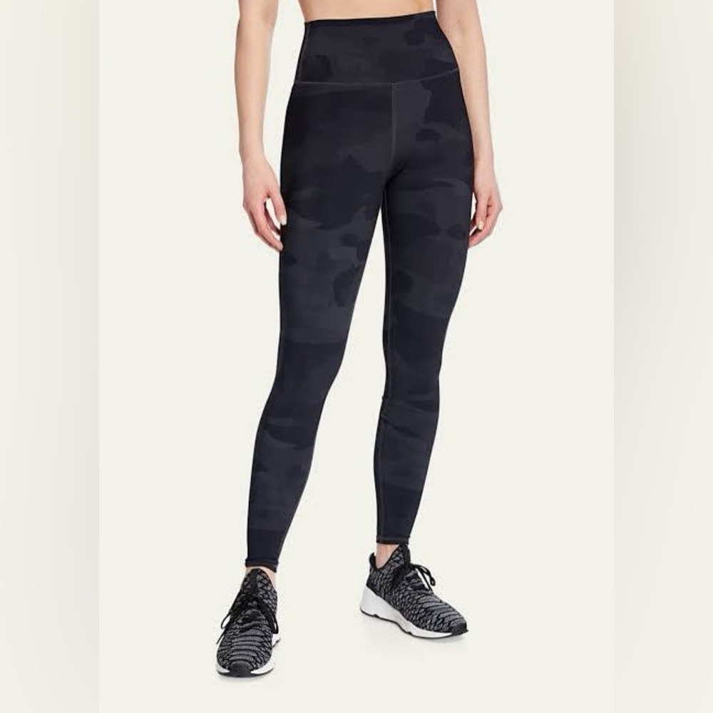 Alo High Waist Viper Camo Leggings XS